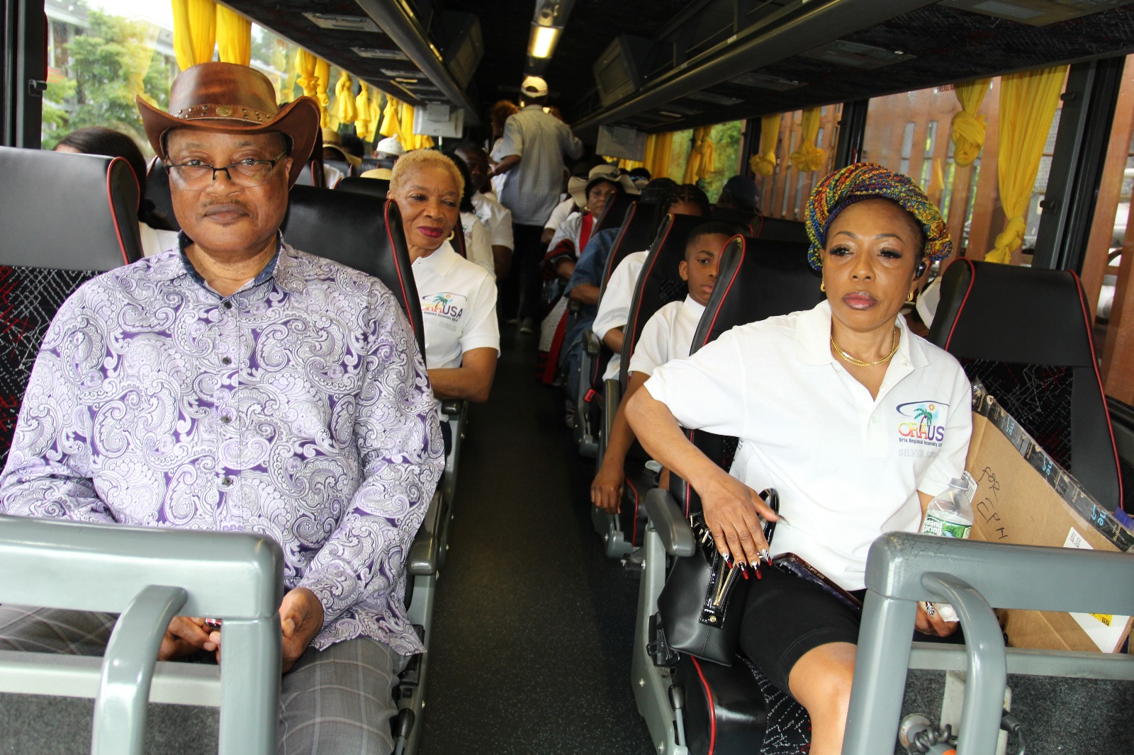 bus tour bus tour